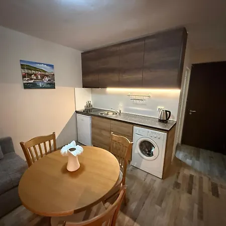 Casa Luba Sunny Къща за гости