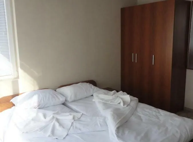 Casa Luba Sunny Къща за гости Слънчев бряг