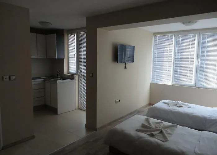 Къща за гости Casa Luba Sunny Слънчев бряг